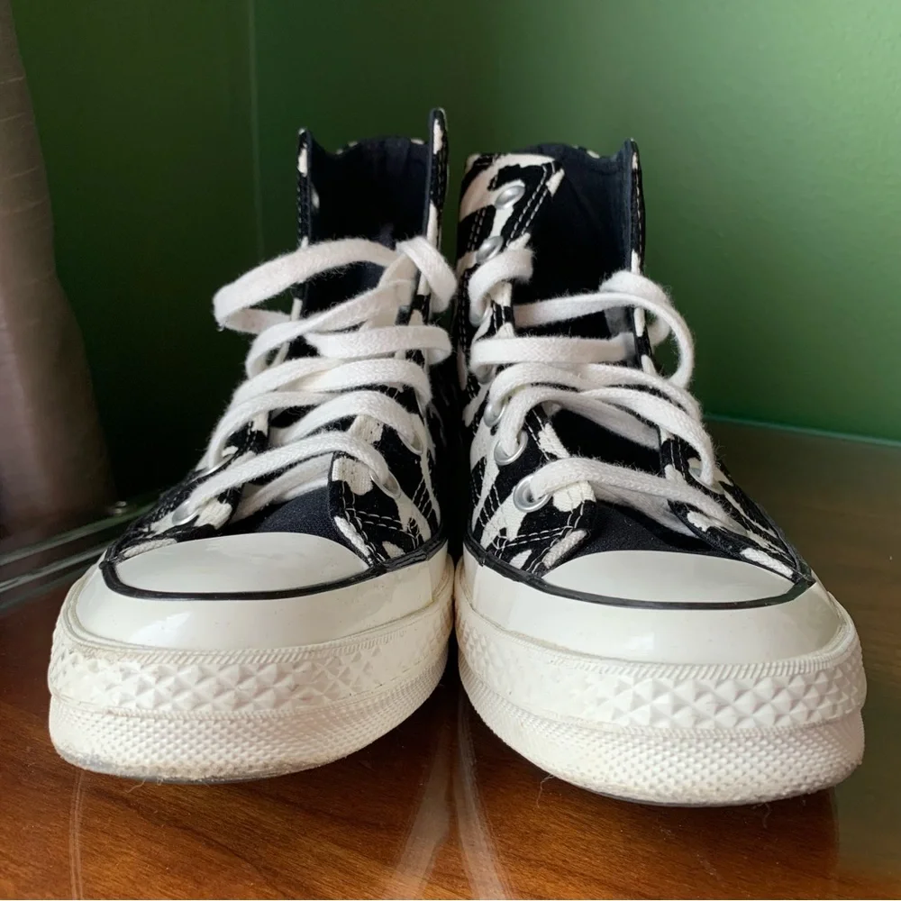 Converse High Top Sneakers in Black and White Leopard Print - Picture 2 of 7